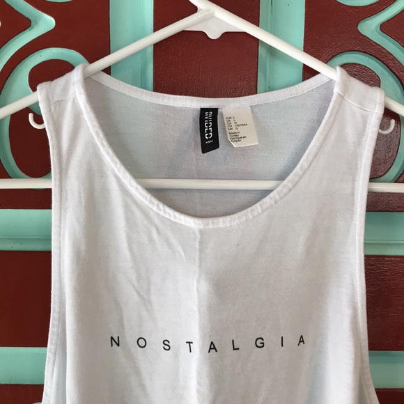 Nostalgia High Neck Tank Top . Slits up sides Sz L - Picture 2 of 8